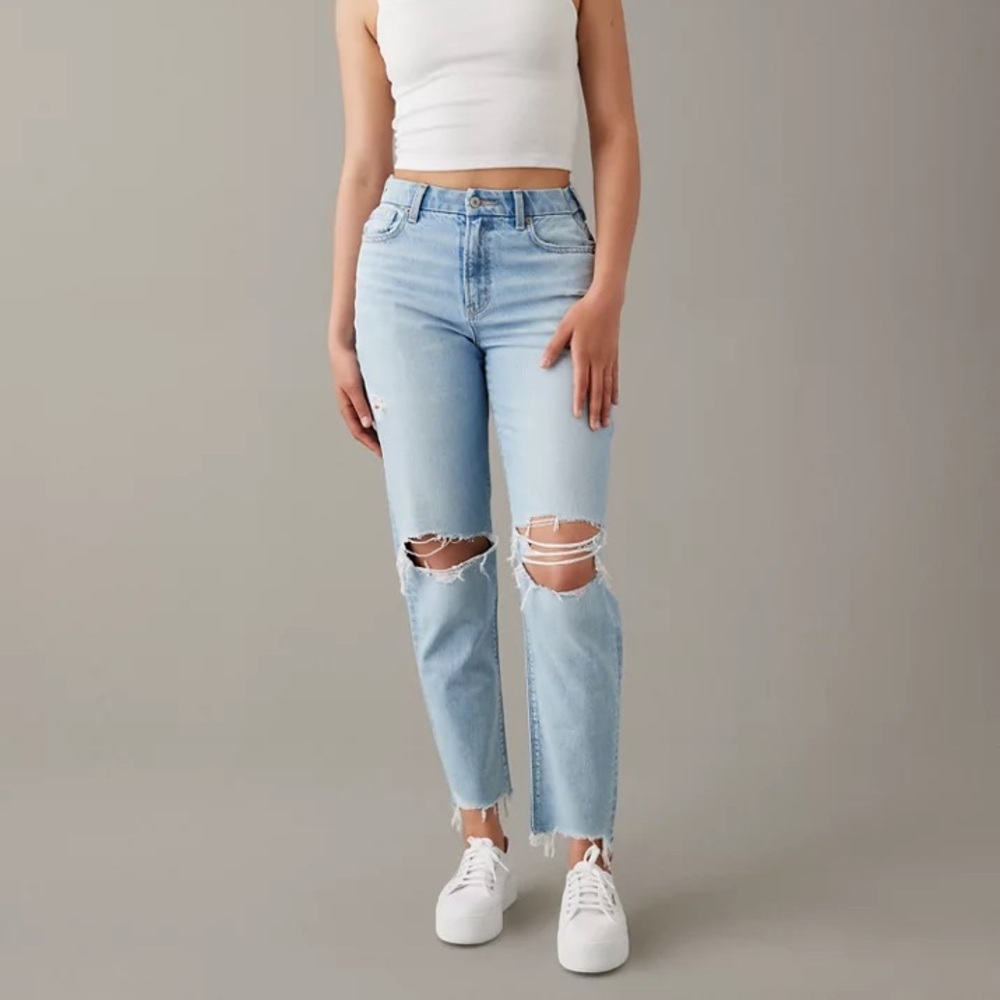 American Eagle Outfitters Light Blue Straight Leg Ripped Jeans
